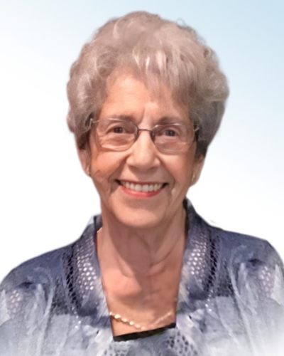 Yvette Desrochers Blais